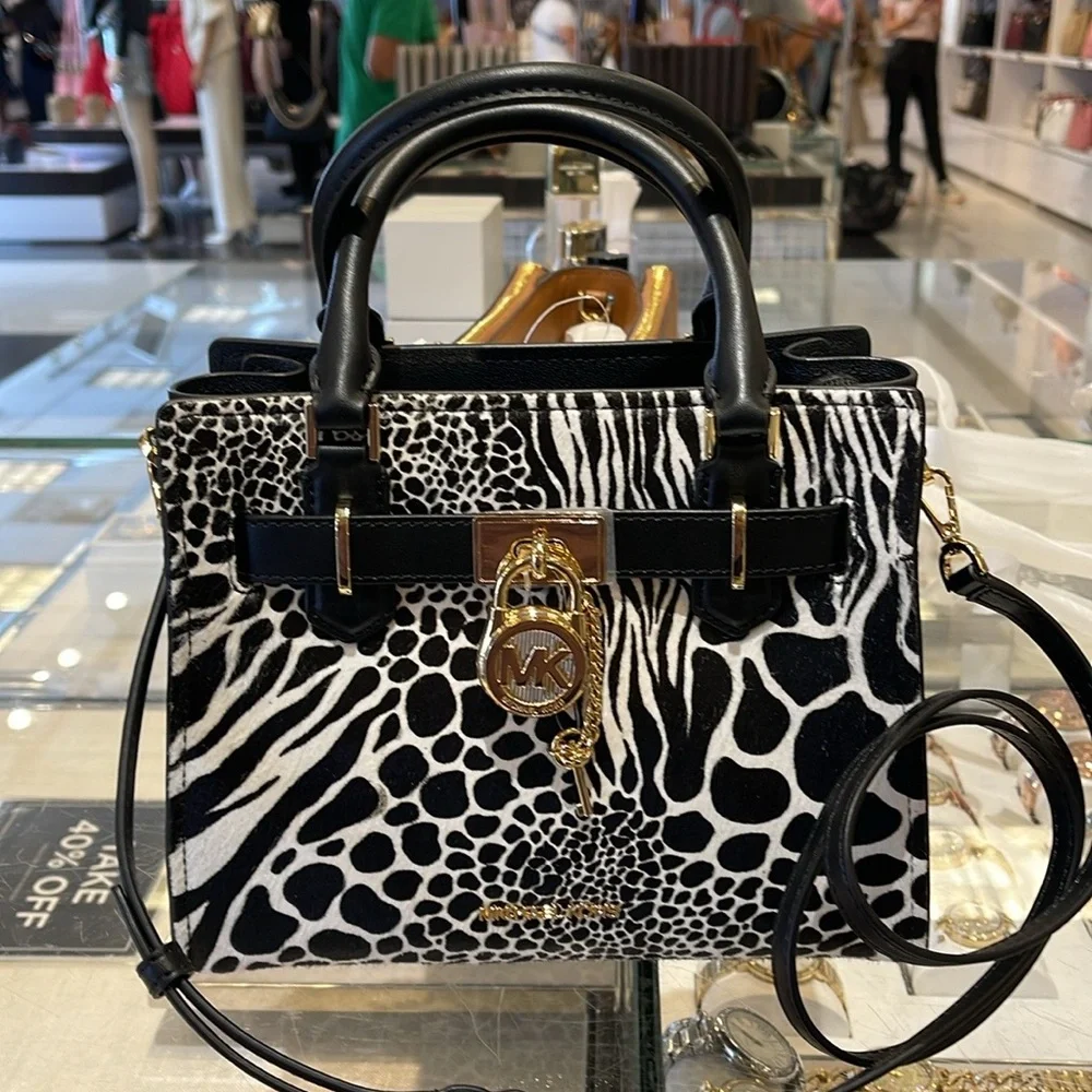 Michael Kors
Hamilton Small Satchel Leather
Color: Black Multi 
NWT - Picture 7 of 16